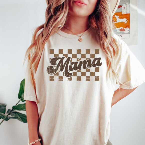 NEW Trendy Comfort Colors Soft Cotton Retro Checkered Mama Graphic Tee Shirt - Picture 2 of 4